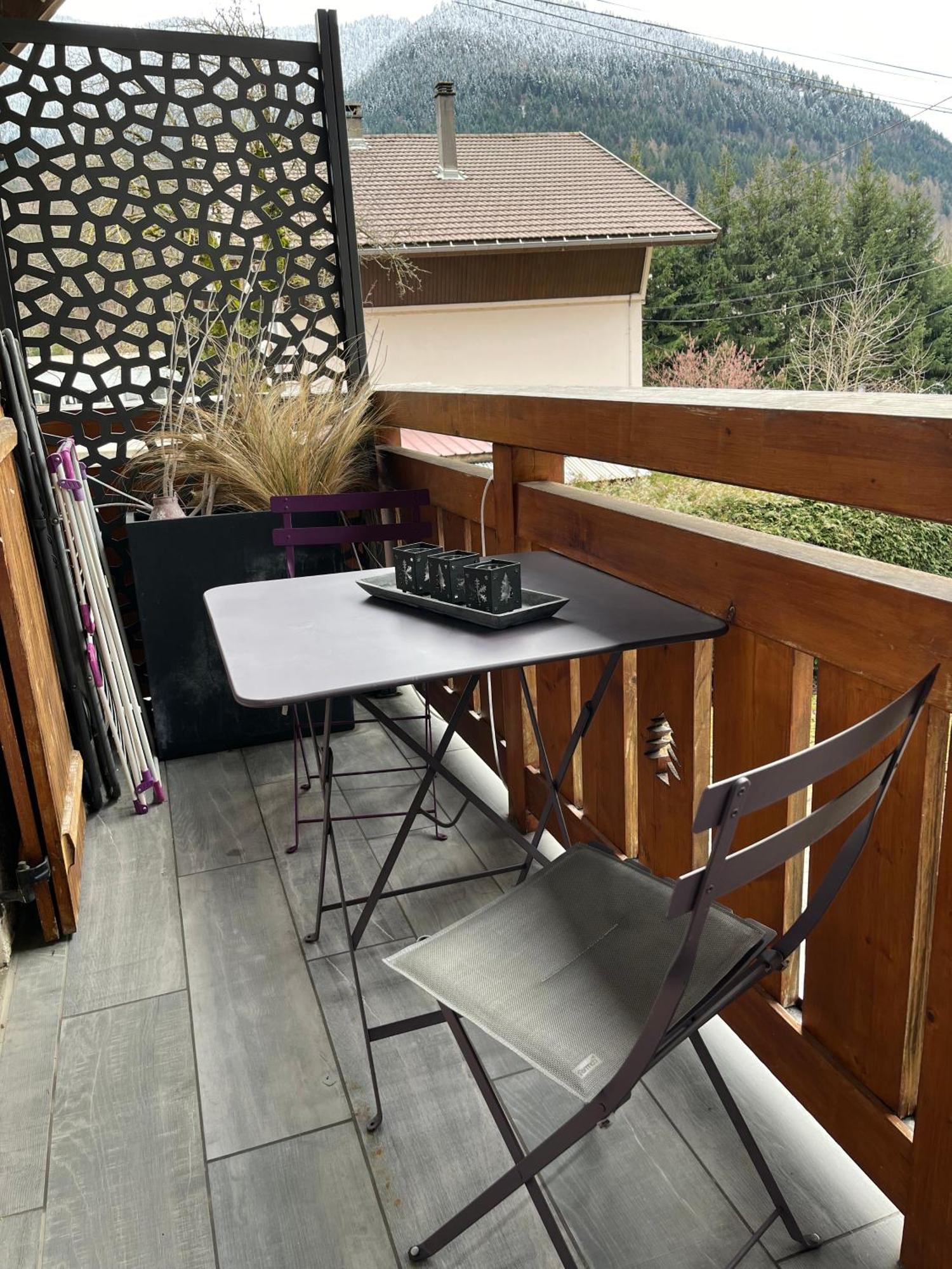 Appartement Lapreski, Spacieux, Proche Lac D'Annecy, Randonnees Montagne Thones Bagian luar foto